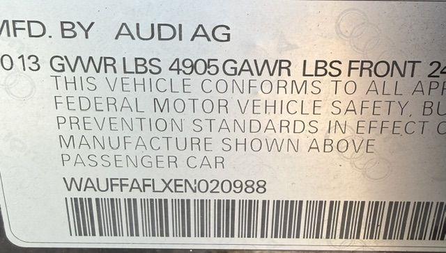 Audi A4 2.0T Sedan quattro Tiptronic 2014
