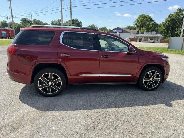 GMC Acadia Denali 2019