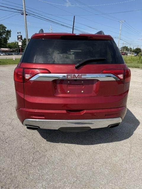 GMC Acadia Denali 2019