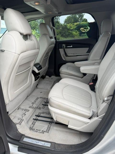 GMC Acadia Denali AWD 2012