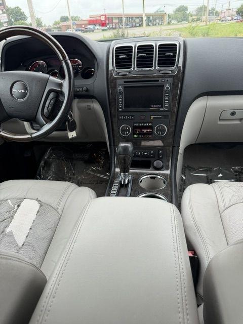 GMC Acadia Denali AWD 2012