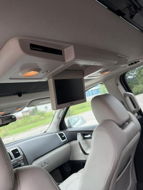 GMC Acadia Denali AWD 2012