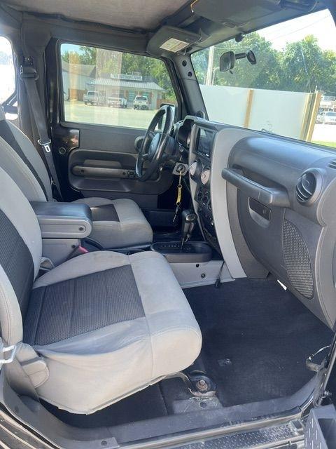 Jeep Wrangler Sport 4WD 2010