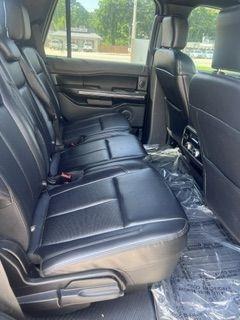 Ford Expedition XLT 4WD 2019