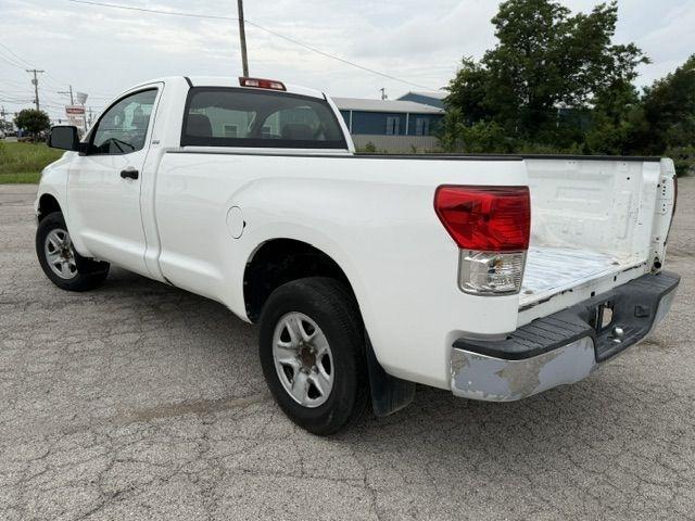 Toyota Tundra Tundra-Grade 4.0L Long Bed 2WD 2013