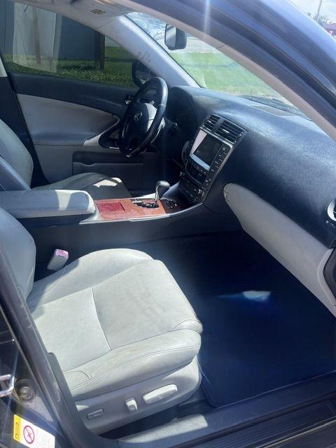 Lexus IS  2008