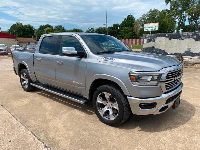 RAM 1500 Laramie Crew Cab SWB 4WD 2021