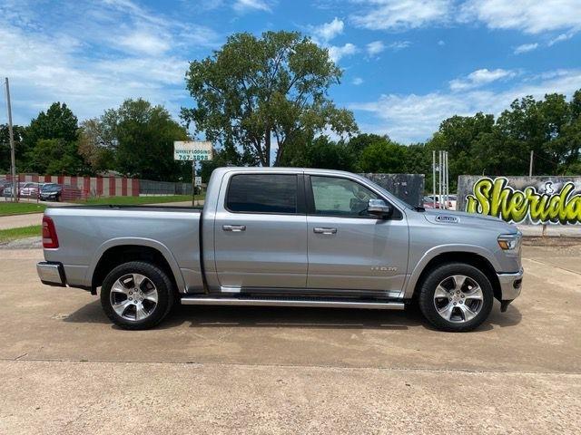 RAM 1500 Laramie Crew Cab SWB 4WD 2021