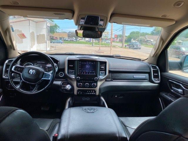 RAM 1500 Laramie Crew Cab SWB 4WD 2021