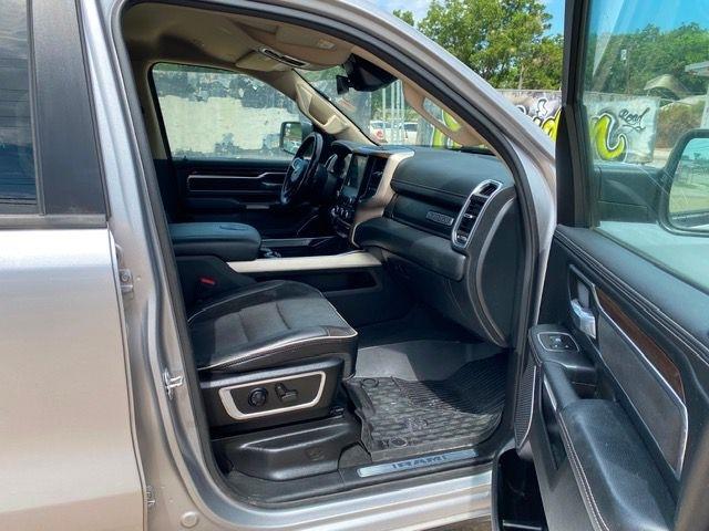 RAM 1500 Laramie Crew Cab SWB 4WD 2021