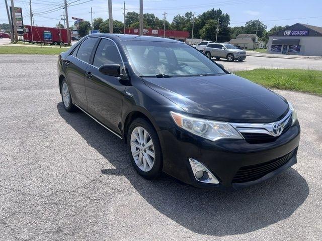 Toyota Camry Hybrid LE 2012