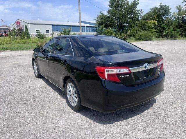 Toyota Camry Hybrid LE 2012