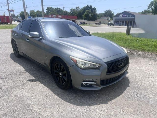 Infiniti Q50 Premium 2014