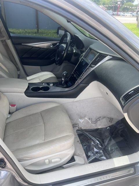 Infiniti Q50 Premium 2014