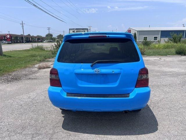 Toyota Highlander V6 2WD with 3rd-Row Seat 2006