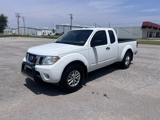 Nissan Frontier S Crew Cab 6MT 4WD 2014