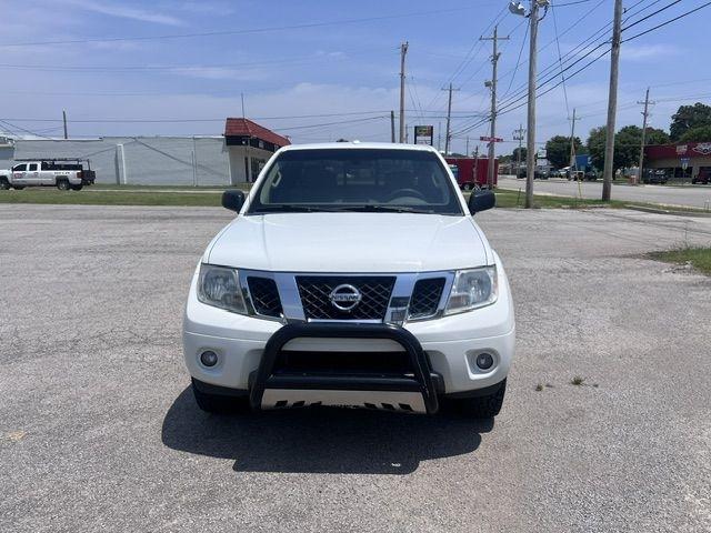 Nissan Frontier S Crew Cab 6MT 4WD 2014