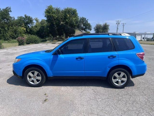 Subaru Forester 2.5X Touring 2011