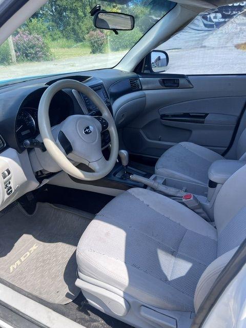 Subaru Forester 2.5X Touring 2011