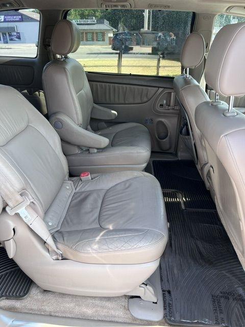 Toyota Sienna XLE FWD 2008