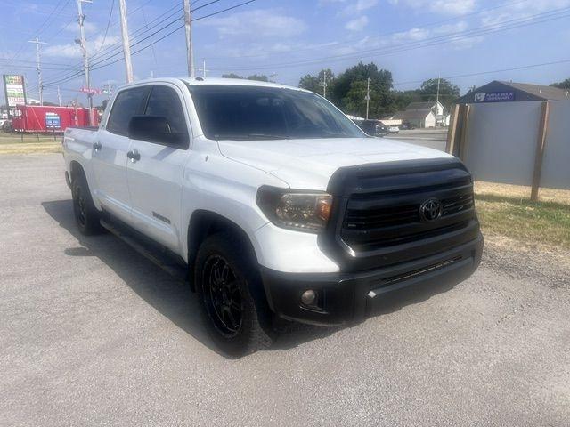 2014 Toyota Tundra SR5 4.6L V8 CrewMax 2WD