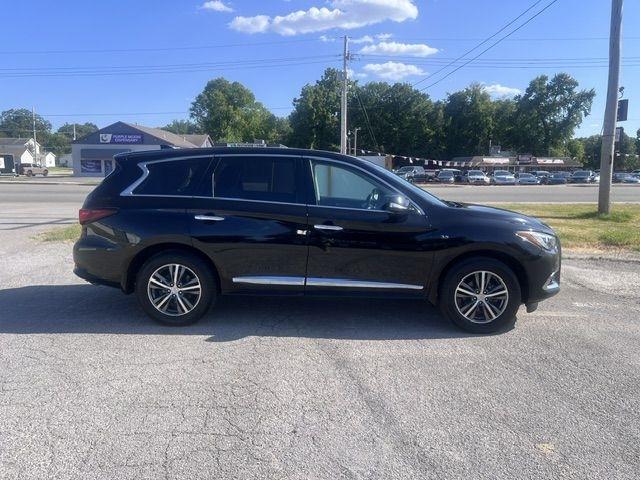 Infiniti QX60 Base AWD 2017