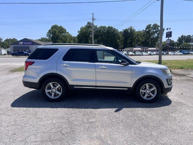 Ford Explorer XLT 4WD 2016