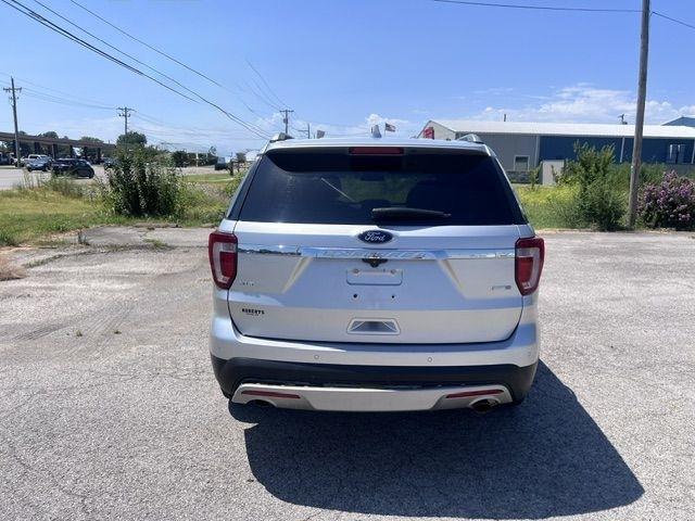 Ford Explorer XLT 4WD 2016