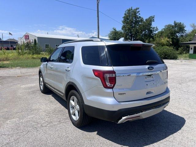 Ford Explorer XLT 4WD 2016
