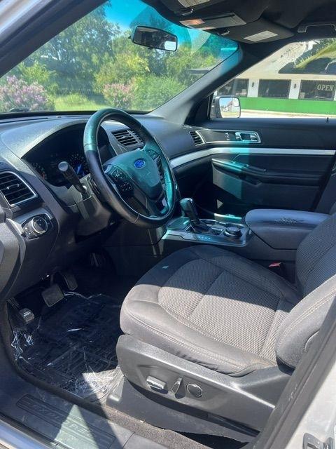 Ford Explorer XLT 4WD 2016