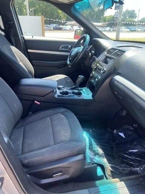 Ford Explorer XLT 4WD 2016