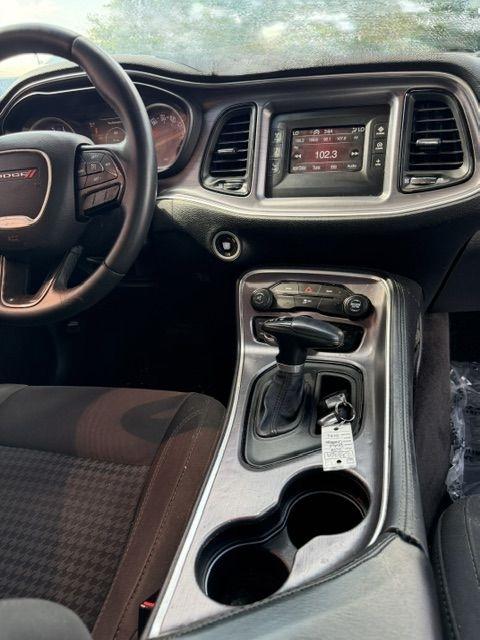 Dodge Challenger SXT 2016