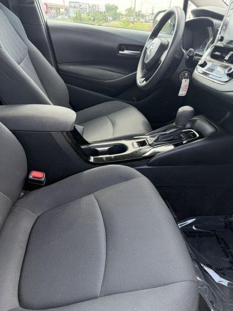Toyota Corolla LE 2021
