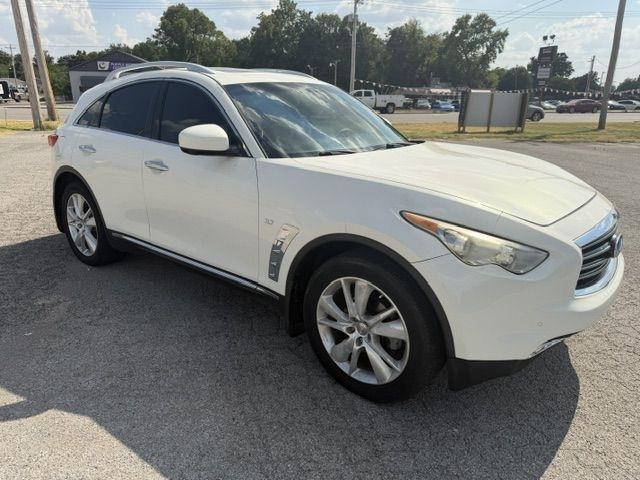 Infiniti QX70 Base AWD 2014