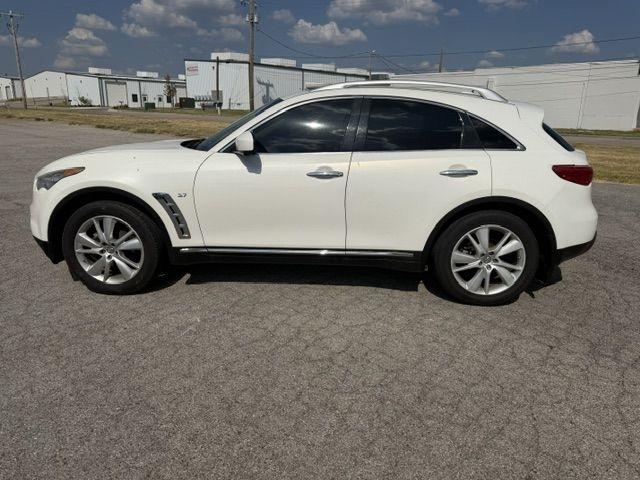 Infiniti QX70 Base AWD 2014