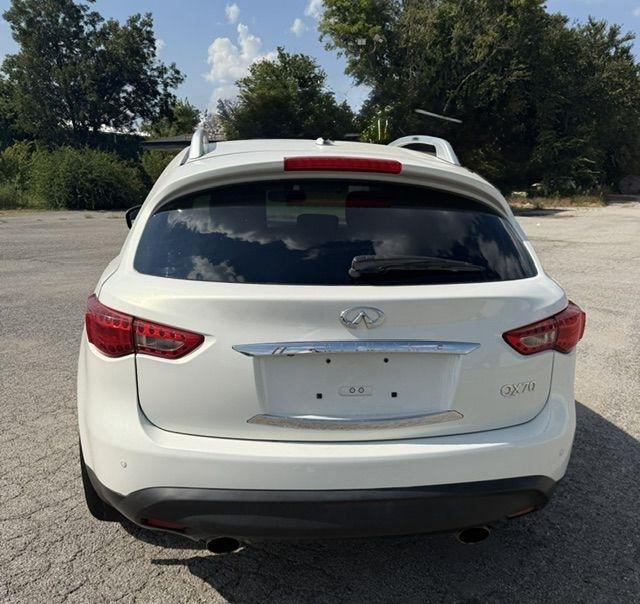 Infiniti QX70 Base AWD 2014