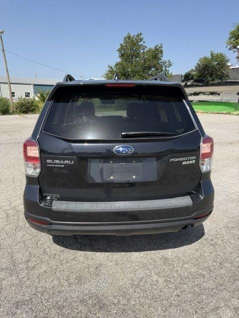 Subaru Forester 2.5i Premium PZEV CVT 2017