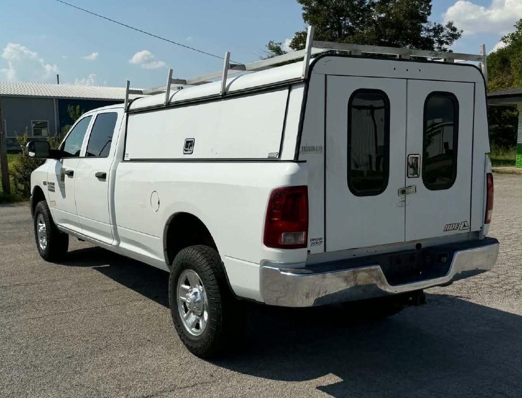 RAM 2500 Tradesman Crew Cab LWB 4WD 2016