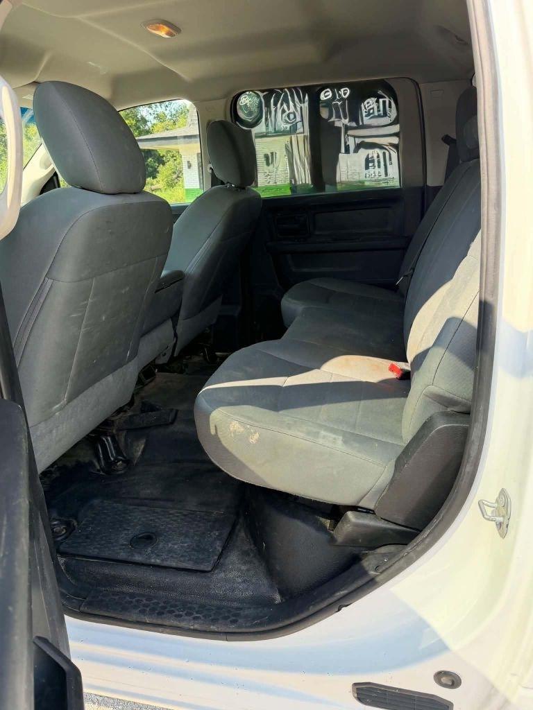 RAM 2500 Tradesman Crew Cab LWB 4WD 2016