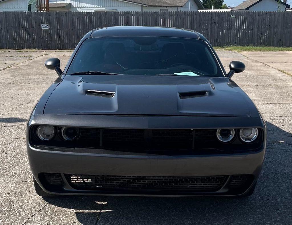 Dodge Challenger SXT Plus 2015