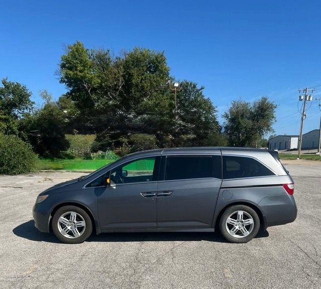 Honda Odyssey Touring 2011