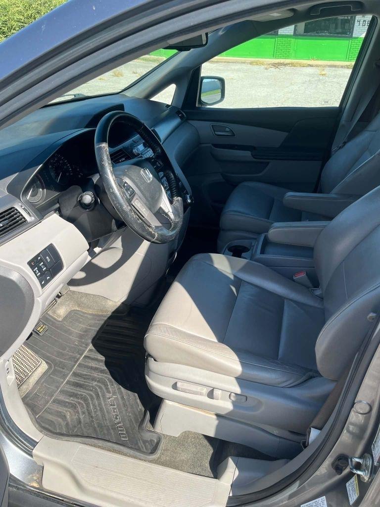 Honda Odyssey Touring 2011