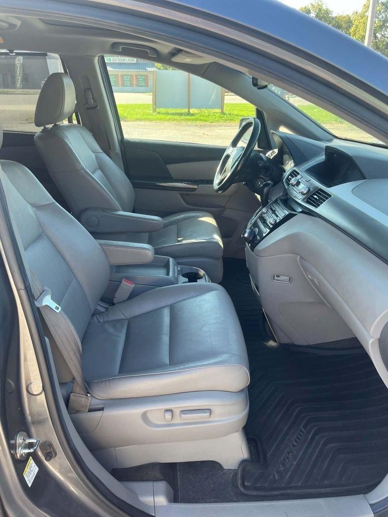 Honda Odyssey Touring 2011