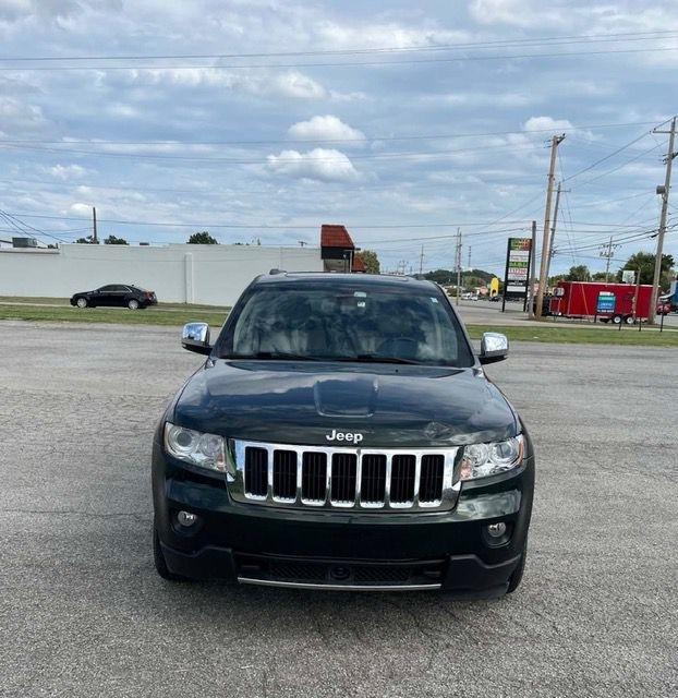 Jeep Grand Cherokee Limited 4WD 2011