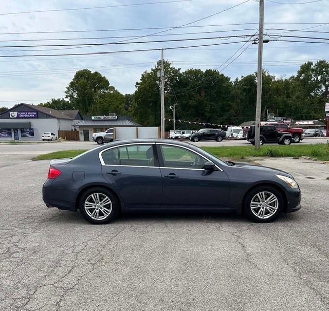 Infiniti G Sedan G37 Sport 6MT 2010