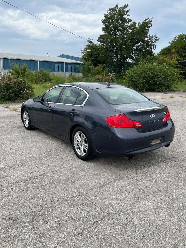 Infiniti G Sedan G37 Sport 6MT 2010