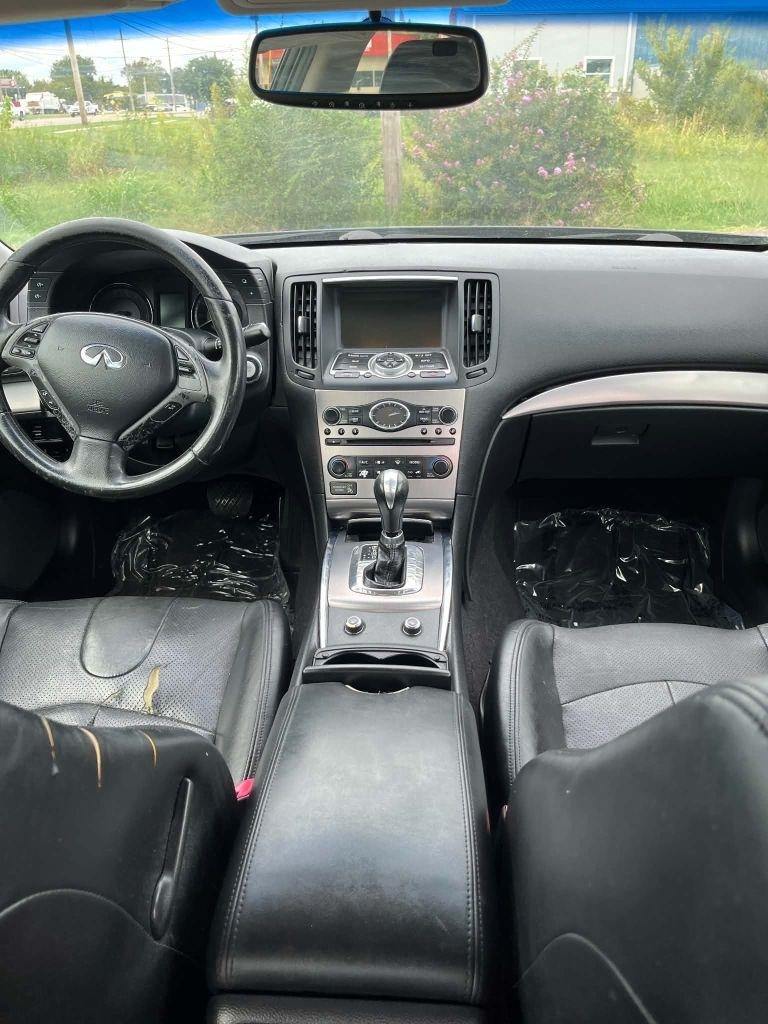 Infiniti G Sedan G37 Sport 6MT 2010