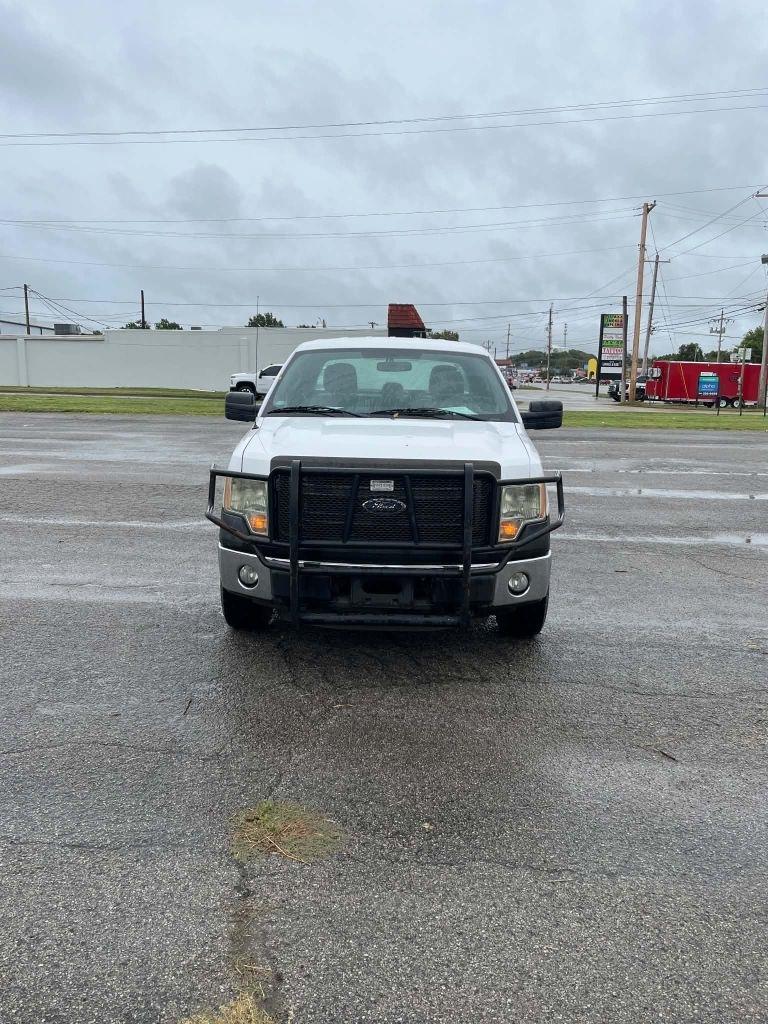 Ford F-150 XL SuperCab 8-ft. Bed 4WD 2014