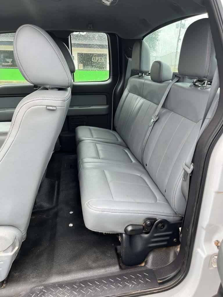 Ford F-150 XL SuperCab 8-ft. Bed 4WD 2014