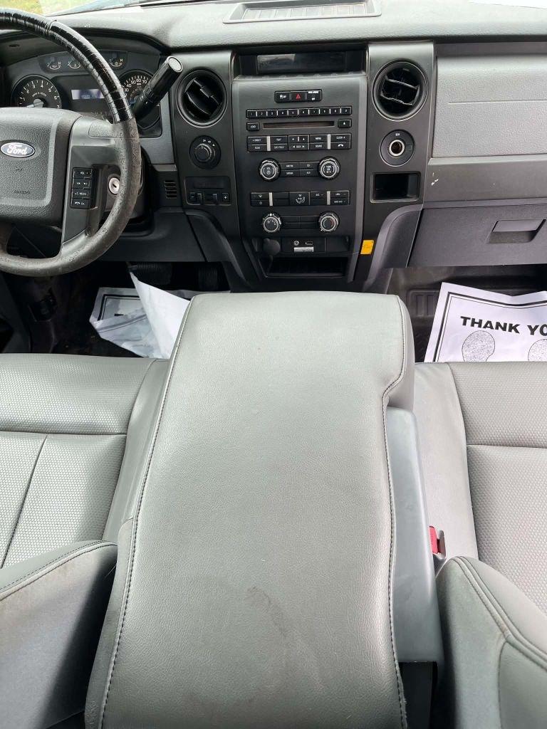 Ford F-150 XL SuperCab 8-ft. Bed 4WD 2014